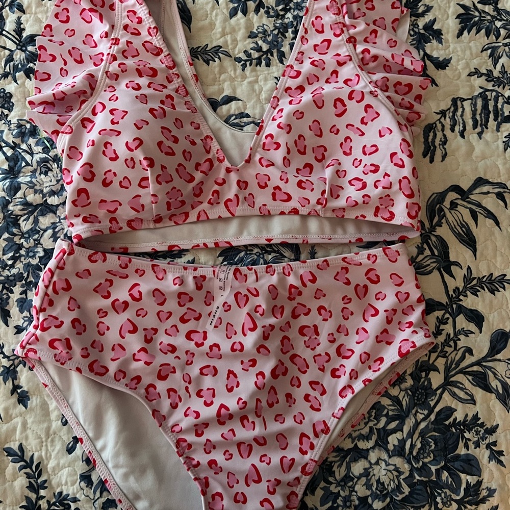 SHEIN Bikini Swimsuit. Large. Never worn. Tags removed.